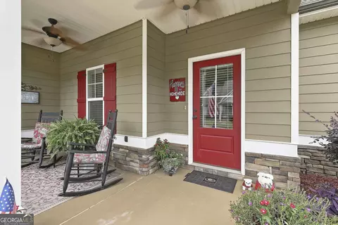 Exterior - 109 Celebration Blvd, Lagrange, GA 30241 photo 4 of 11