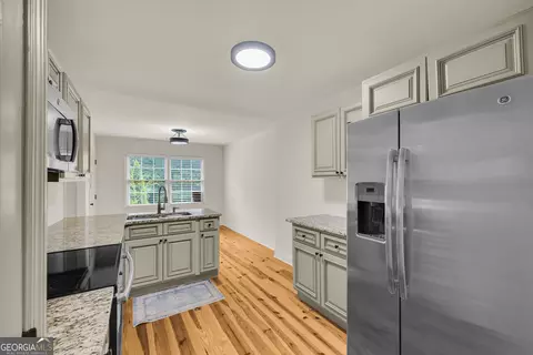 Kitchen - 2335 Highway 29 S, Colbert, GA 30628 photo 3 of 6