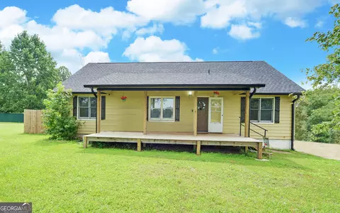 1120 Blair Rd, Mount Airy, GA 30563