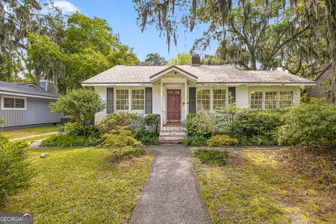 1222 Pine Ave, Brunswick, GA 31520
