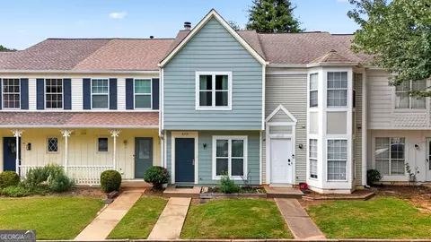 6715 Colchester Pl, Norcross, GA 30093