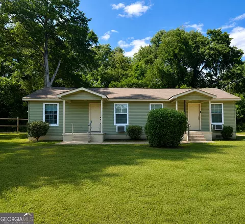 125 2nd St, Warner Robins, GA 31088