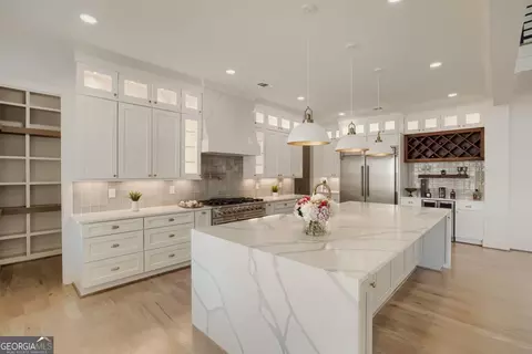 Kitchen - 932 Cooper Rd, Grayson, GA 30017 photo 2 of 4