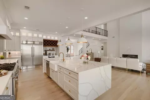 Kitchen - 932 Cooper Rd, Grayson, GA 30017 photo 1 of 4