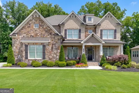 4695 Gablestone Xing, Hoschton, GA 30548