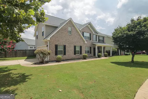 322 Hearthwood Dr, Kathleen, GA 31047