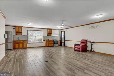 Living - 1296 Mcquaig St NW, Cairo, GA 39828 photo 2 of 19