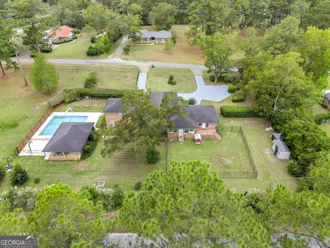 View/Area - 1296 Mcquaig St NW, Cairo, GA 39828 photo 3 of 8