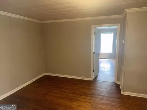 Living - 1309 Park Ave, Lagrange, GA 30240 photo 5 of 6
