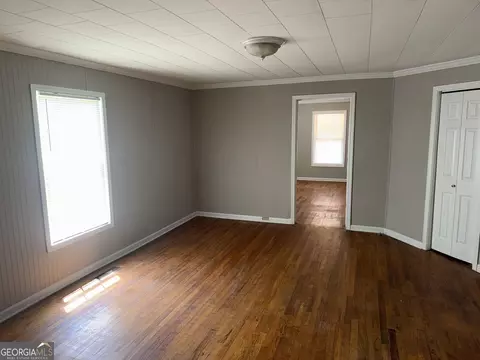 Living - 1309 Park Ave, Lagrange, GA 30240 photo 6 of 6