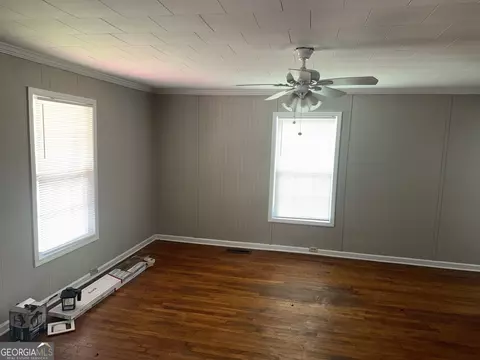 Living - 1309 Park Ave, Lagrange, GA 30240 photo 2 of 6