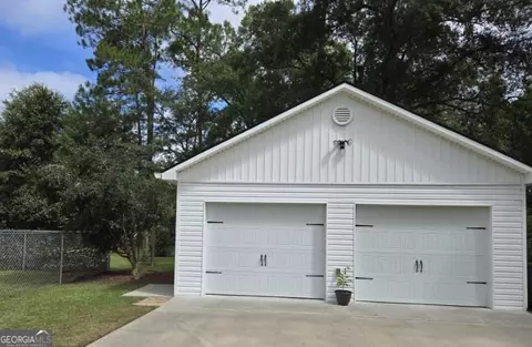 Other - 511 W Smith St, Claxton, GA 30417 photo 8 of 8