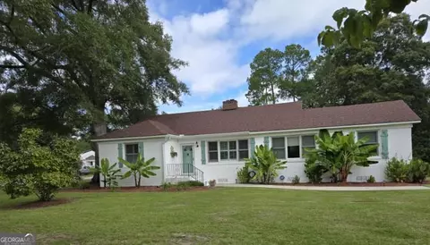 Other - 511 W Smith St, Claxton, GA 30417 photo 7 of 8