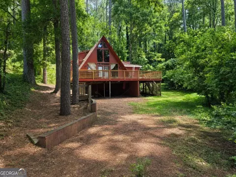 1600 Loch Lomond Trl SW, Atlanta, GA 30331