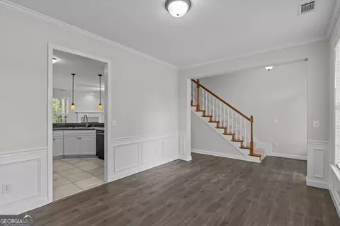 Entry Way - 647 Ventana Dr, Evans, GA 30809 photo 4 of 10