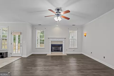 Living - 647 Ventana Dr, Evans, GA 30809 photo 3 of 5