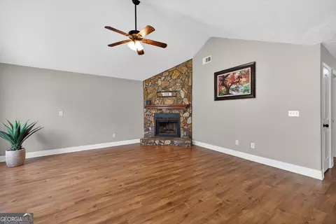 Living - 121 Brownsmill Dr, Grayson, GA 30017 photo 4 of 4
