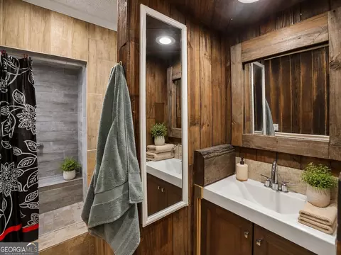 Bath - 1256 Chambers Rd, Mcdonough, GA 30253 photo 3 of 5