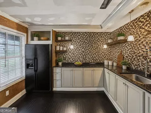 Kitchen - 1256 Chambers Rd, Mcdonough, GA 30253 photo 3 of 5