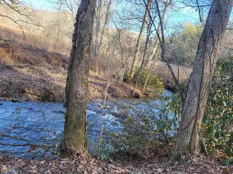 59 Ac Hwy 356 Skylake Rd, Sautee Nacoochee, GA 30571