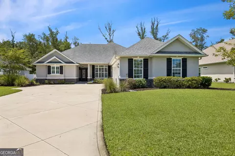 239 Fiddlers Cove Dr, Kingsland, GA 31548