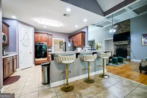 Kitchen - 12426 Edgewater Dr, Hampton, GA 30228 photo 1 of 5