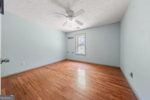 Bedroom - 211 Harmony St, Commerce, GA 30529 photo 5 of 6