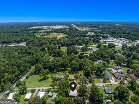 View/Area - 211 Harmony St, Commerce, GA 30529 photo 6 of 7