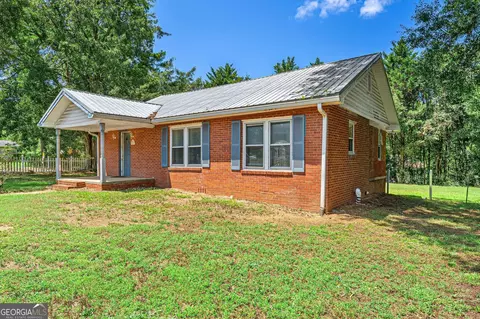 Exterior - 211 Harmony St, Commerce, GA 30529 photo 1 of 3