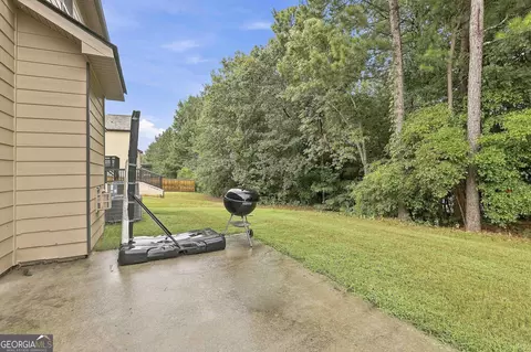Exterior - 613 Oakville Trl, Hampton, GA 30228 photo 2 of 3