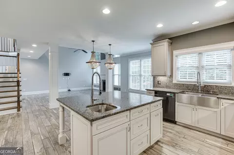 Kitchen - 1705 Millside Ter, Dacula, GA 30019 photo 7 of 8