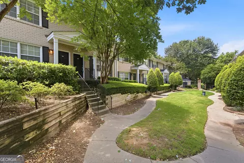 2232 Dunseath Ave NW #105, Atlanta, GA 30318