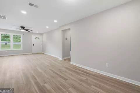 Living - 1061 Highway 3 N, Hampton, GA 30228 photo 3 of 5