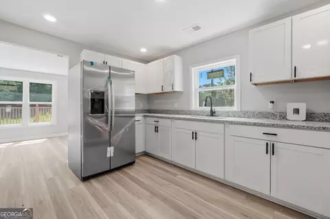 Kitchen - 1061 Highway 3 N, Hampton, GA 30228 photo 1 of 2