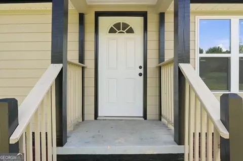 Exterior - 1061 Highway 3 N, Hampton, GA 30228 photo 2 of 5