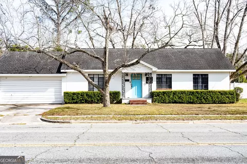 1615 Brunel St, Waycross, GA 31501