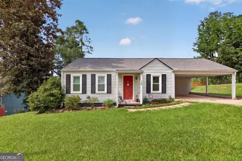 120 W White, Carrollton, GA 30117