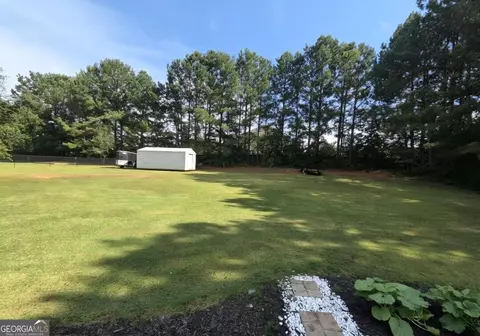 Exterior - 137 Meadow View Dr, Jackson, GA 30233 photo 6 of 6
