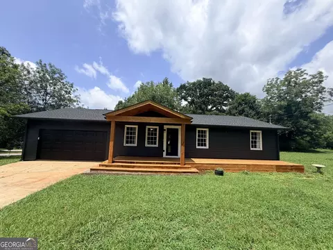 85 Martin St, Carrollton, GA 30117