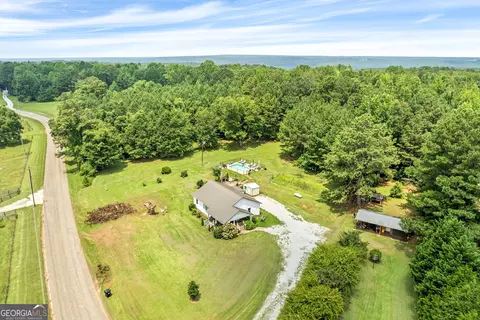 1664 Louina Rd, Roanoke, AL 36274