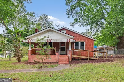160 Connecticut Ave, Tallapoosa, GA 30176