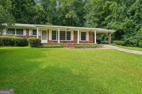 2703 Arrowood Dr, East Point, GA 30344