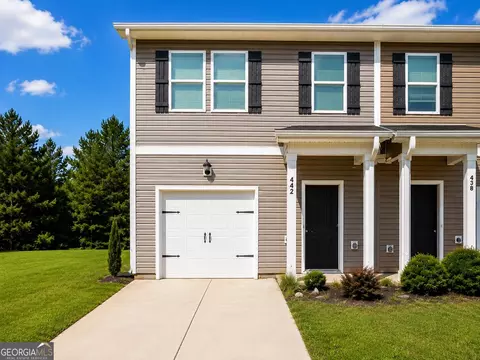 432 Oakwood Dr NW, Milledgeville, GA 31061