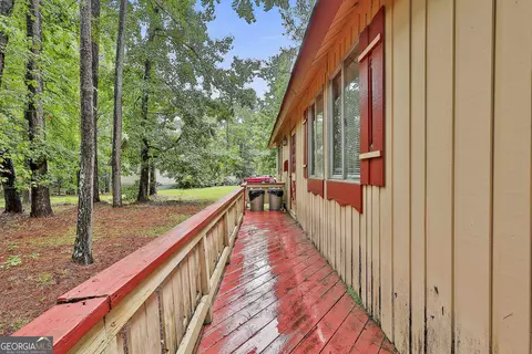 Exterior - 87 St Moritz Dr, Pine Mountain, GA 31822 photo 4 of 6