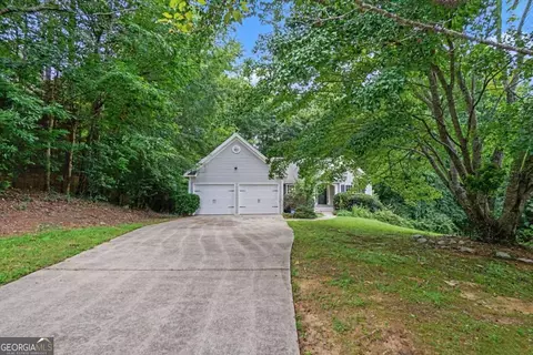 245 London Ln, Hiram, GA 30141
