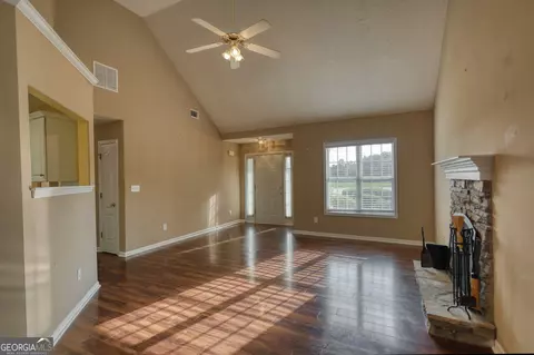 Living - 25 Luke Ln, Covington, GA 30014 photo 4 of 5