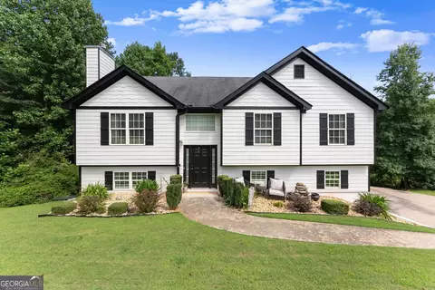 2786 Summer Creek Dr, Gainesville, GA 30507