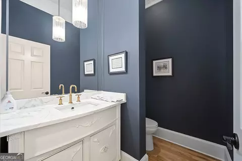 Bath - 3306 Moye Ct, Duluth, GA 30097 photo 2 of 10
