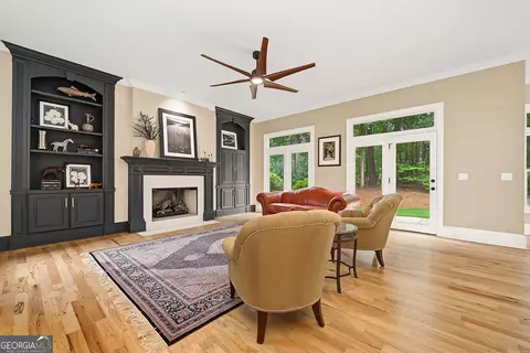 Living - 3306 Moye Ct, Duluth, GA 30097 photo 2 of 8