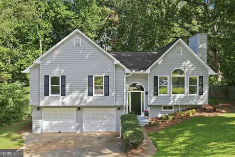 54 Benell Ct, Dallas, GA 30132